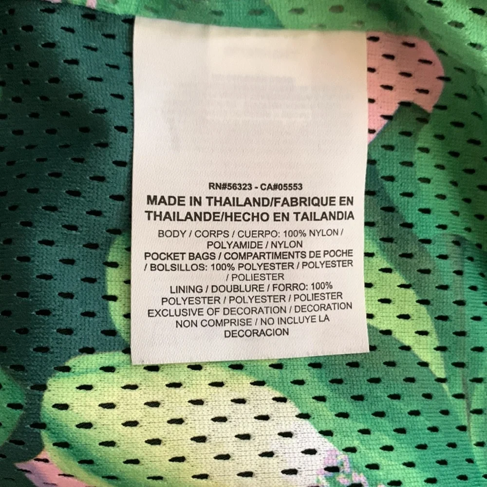 Nike® Sportswear Hoopfly Jacket Size Large